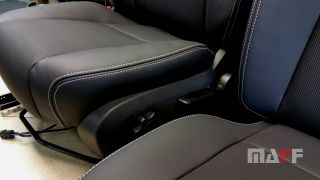 Tapicerka samochodowa Mercedes-Benz W447 - 18