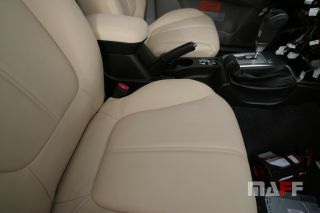 Tapicerka samochodowa Mitsubishi L200 - 13