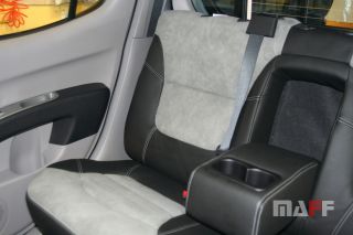 Tapicerka samochodowa Mitsubishi L200 - 17
