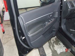 Panele drzwiowe Mitsubishi Outlander - 6