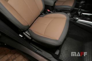 Tapicerka samochodowa Mitsubishi Outlander - 9