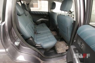 Tapicerka samochodowa Mitsubishi Outlander - 15