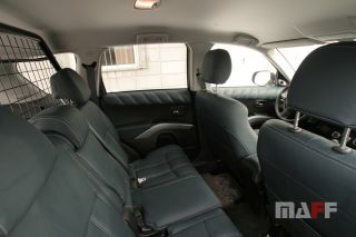 Tapicerka samochodowa Mitsubishi Outlander - 17