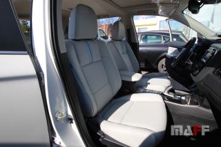 Tapicerka samochodowa Mitsubishi Outlander - 13