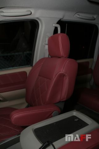 Tapicerka samochodowa Nissan Titan - 10