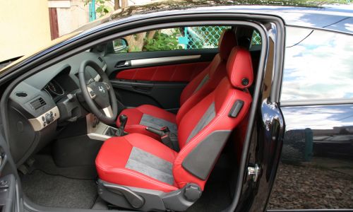 Tapicerka samochodowa Opel Astra H GTC