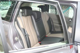 Tapicerka samochodowa Renault Megane-ii - 10