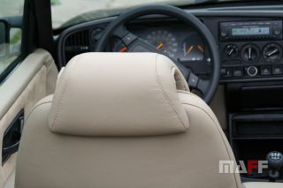 Tapicerka samochodowa Saab 900-s - 16