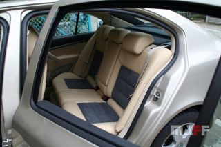 Tapicerka samochodowa Skoda Octavia-ii - 2
