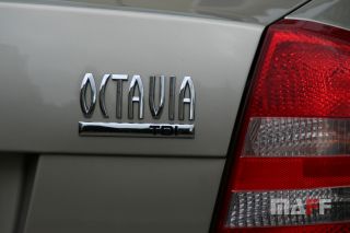 Tapicerka samochodowa Skoda Octavia-ii - 6