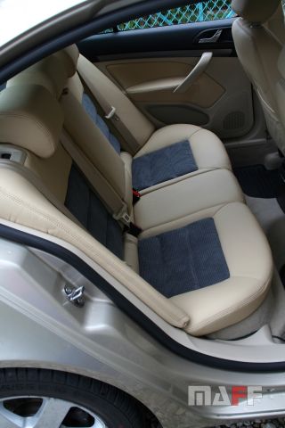 Tapicerka samochodowa Skoda Octavia-ii - 8