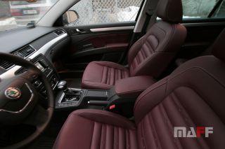Tapicerka samochodowa Skoda Superb-ii - 17