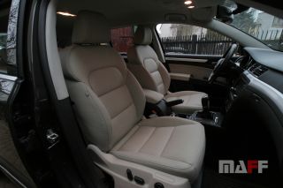 Tapicerka samochodowa Skoda Superb-ii - 9