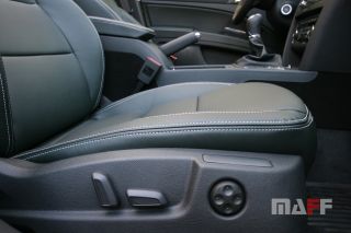 Tapicerka samochodowa Skoda Superb-ii - 15