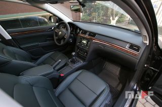 Tapicerka samochodowa Skoda Superb-ii - 5