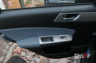 Panele drzwiowe Subaru Forester - 1