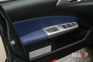 Panele drzwiowe Subaru Forester - 11