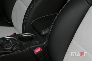 Tapicerka samochodowa Subaru Legacy - 5