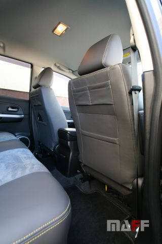 Tapicerka samochodowa Suzuki Grand-vitara - 16