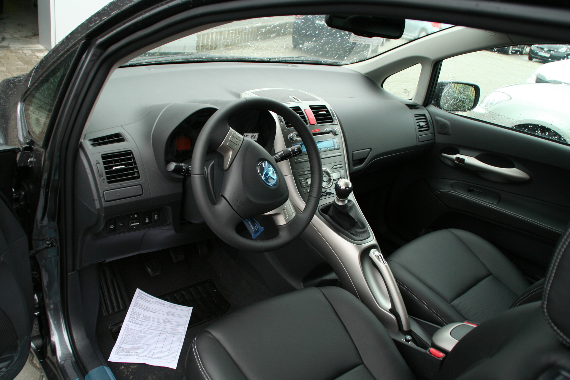 Obszycie kierownicy Toyota Auris