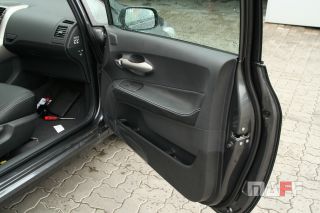 Panele drzwiowe Toyota Auris - 3