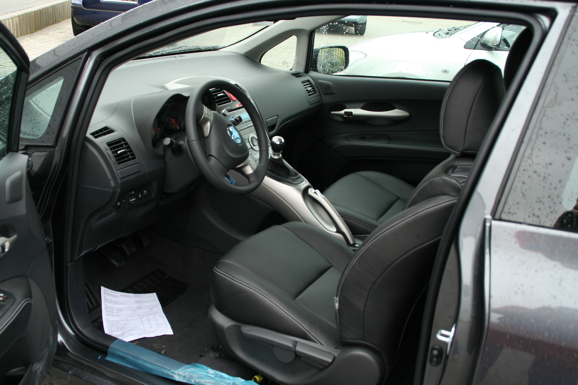 Tapicerka samochodowa Toyota Auris
