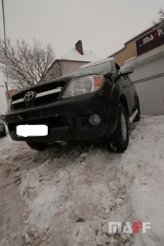 Tapicerka samochodowa Toyota Hilux - 16