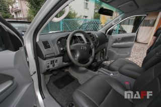 Tapicerka samochodowa Toyota Hilux - 3