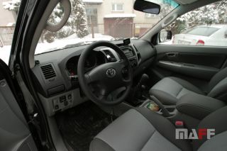 Tapicerka samochodowa Toyota Hilux - 2
