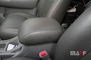 Tapicerka samochodowa Toyota Hilux - 6