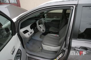 Tapicerka samochodowa Toyota Previa - 17