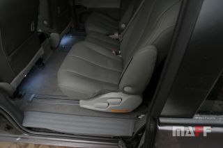 Tapicerka samochodowa Toyota Previa - 19