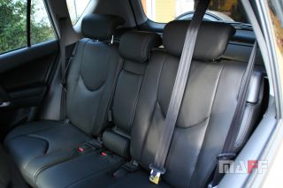 Tapicerka samochodowa Toyota Rav-4 - 15