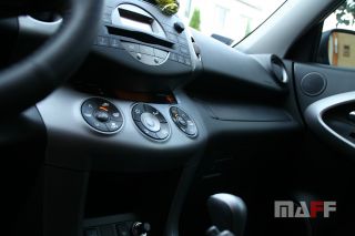 Tapicerka samochodowa Toyota Rav-4 - 16