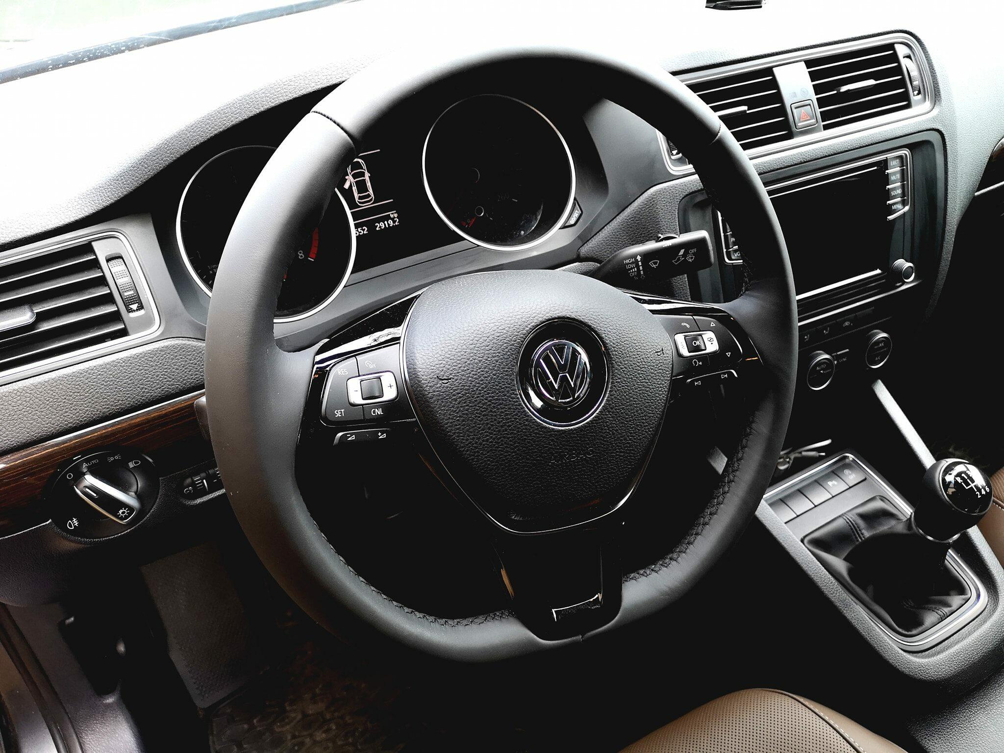 Obszycie kierownicy VW Jetta