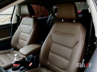 Tapicerka samochodowa VW Jetta - 16