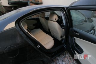 Tapicerka samochodowa VW Passat-b6 - 3